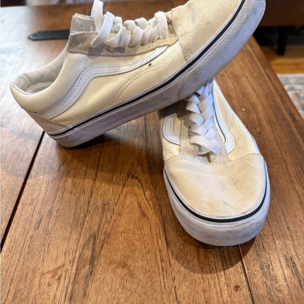 Cream/ yellow Vans